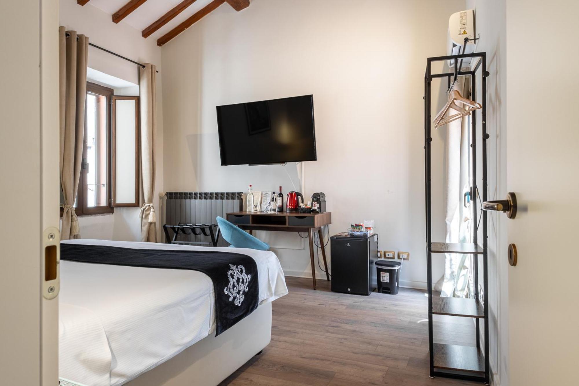 Soho Piaggiarelle By Dasso - Guest House วิแตร์โบ ภายนอก รูปภาพ