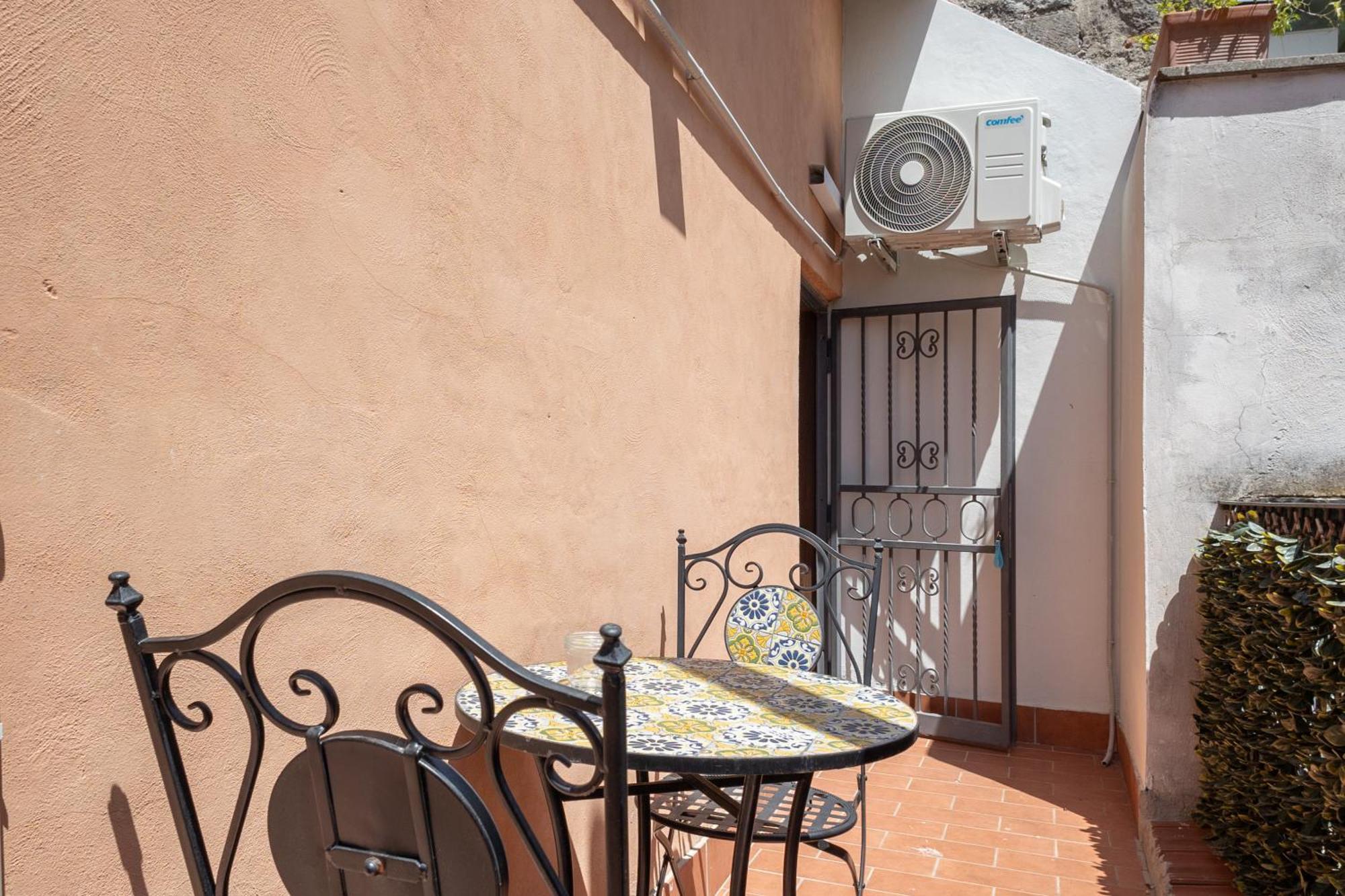 Soho Piaggiarelle By Dasso - Guest House วิแตร์โบ ภายนอก รูปภาพ